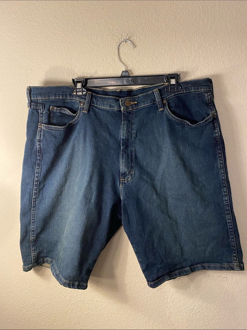 Wrangler Men's Dark Blue Denim Jean Shorts